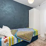 Tina-1 By Interhome تروغير